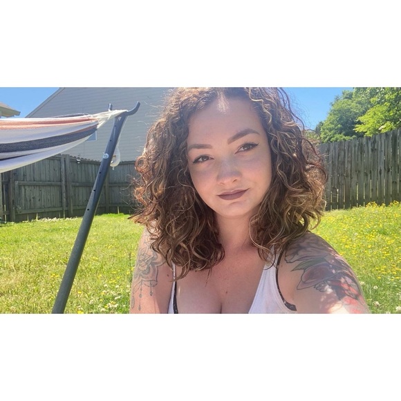 Meet your Posher, Savannah - Picture 1 of 1